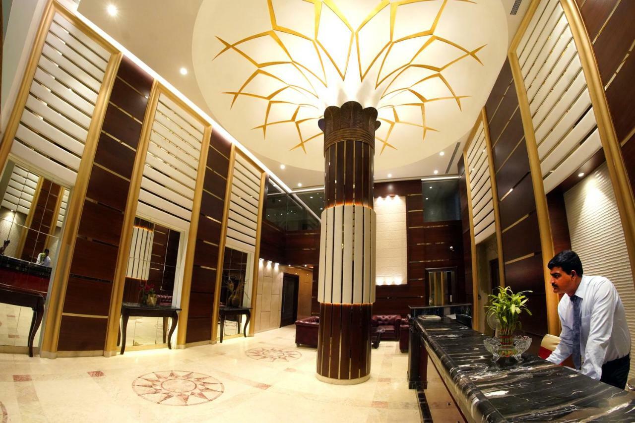 Hotel Venkatesh International Rāipur Exteriör bild